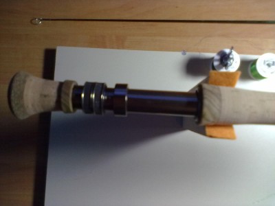 Hier der Rollenhalter mit Essigbaum eingefasst.