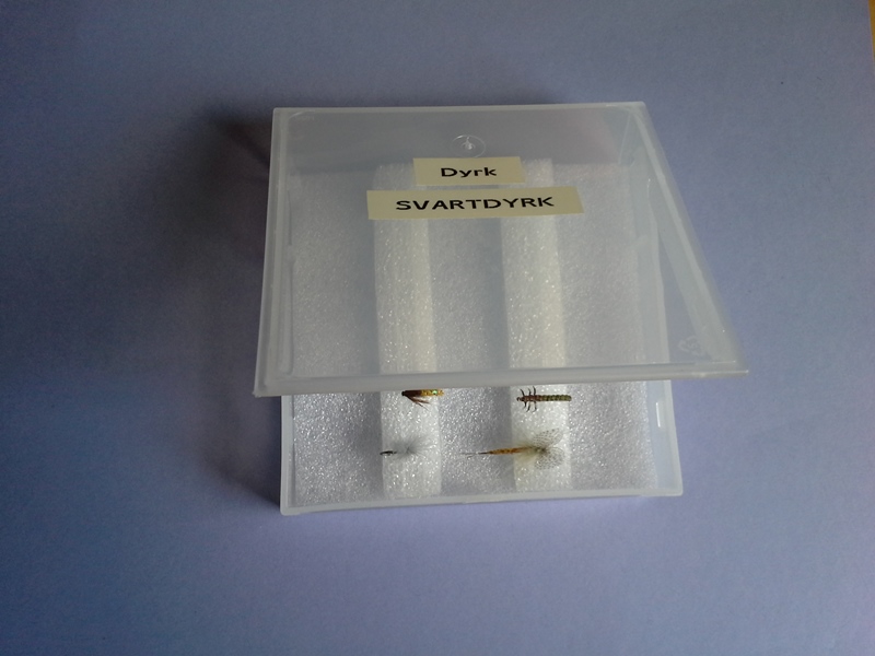 Black Dog Engineering, development, Fly Tying &amp; Beyond Fly Swap traveller Box "Guide"