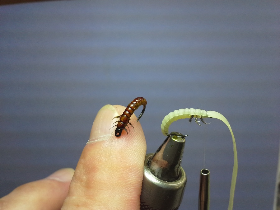 Latex Caddis #12 making of