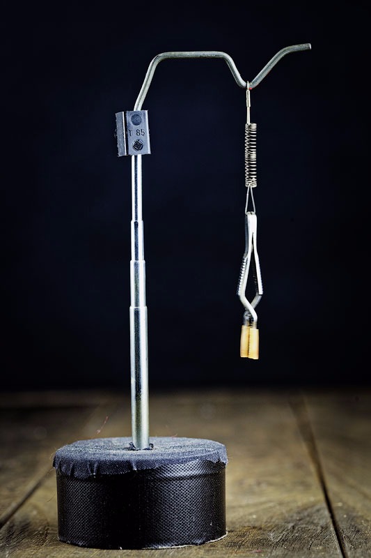 Freistehender Fadenhalter 1.JPG