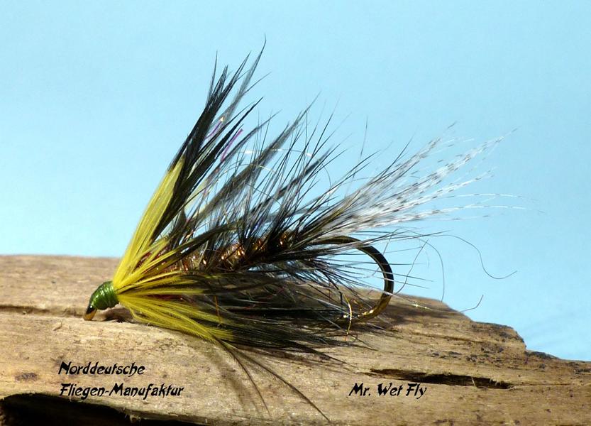Forellenstreamer Variationen 0401.JPG