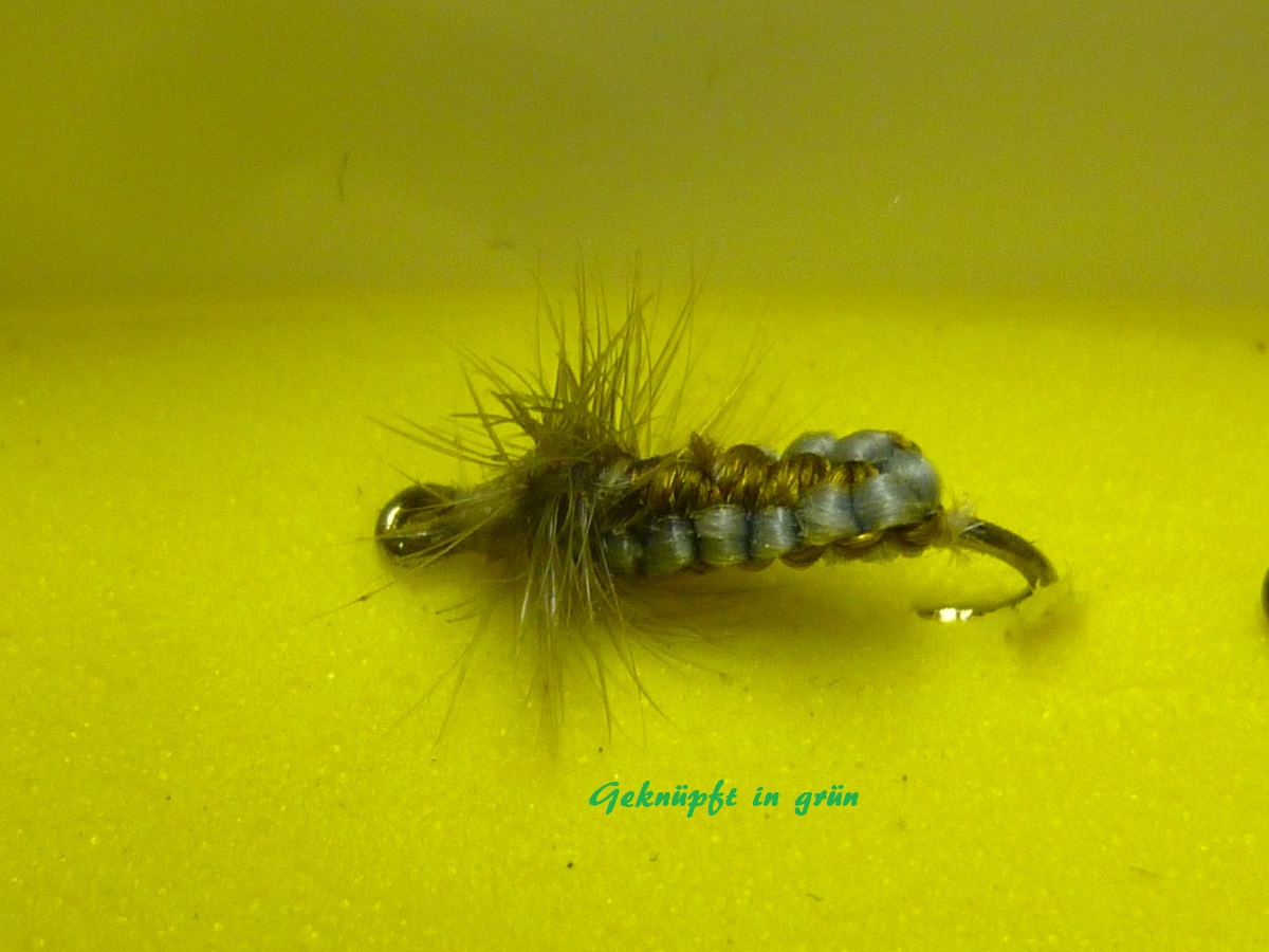 geknüpft grün.JPG